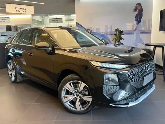 AUDI Q3 2.0 TFSI GASOLINA LAUNCH EDITION QUATTRO S TRONIC