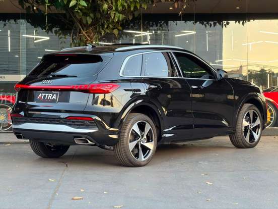 AUDI-Q5-2.0 TFSI GASOLINA ADVANCED QUATTRO S TRONIC AUDI-Q5-2025