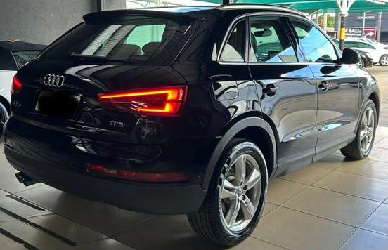AUDI-Q3-1.4 TFSI AMBIENTE FLEX 4P S TRONIC AUDI-Q3-2018