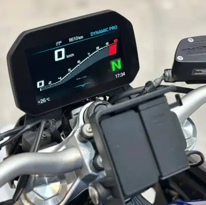 BMW-F 900 R SPORT PLUS-2023