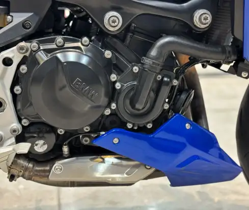 BMW-F 900 R SPORT PLUS-2023