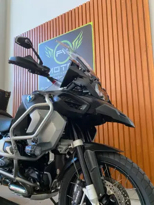 BMW R 1250 GS ADVENTURE PREMIUM TRIPLE BLACK BMW R 1250 GS ADVENTURE PREMIUM TRIPLE BLACK