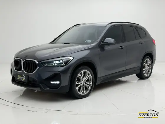 BMW X1 2.0 16V TURBO ACTIVEFLEX SDRIVE20I 4P AUTOMÁTICO BMW X1 2.0 16V TURBO ACTIVEFLEX SDRIVE20I 4P AUTOMÁTICO