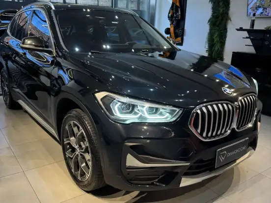 BMW-X1-2.0 16V TURBO ACTIVEFLEX SDRIVE20I X-LINE 4P AUTOMÁTICO BMW-X1-2020