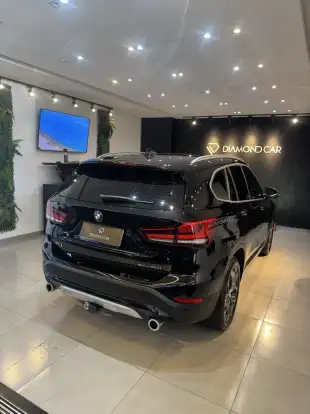 BMW-X1-2.0 16V TURBO ACTIVEFLEX SDRIVE20I X-LINE 4P AUTOMÁTICO BMW-X1-2020