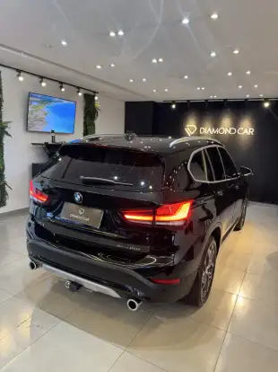 BMW-X1-2.0 16V TURBO ACTIVEFLEX SDRIVE20I X-LINE 4P AUTOMÁTICO BMW-X1-2020