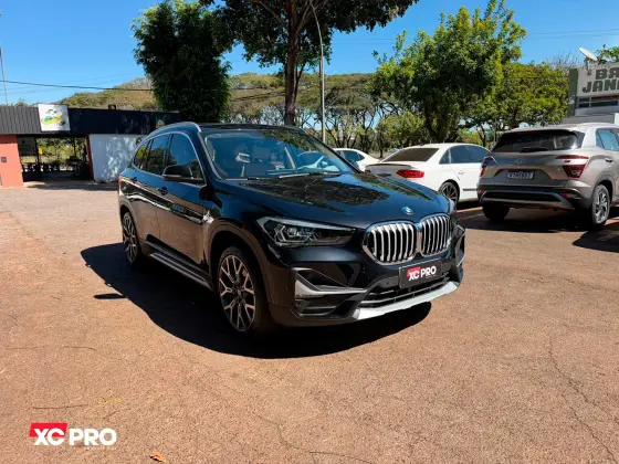 BMW X1 2.0 16V TURBO ACTIVEFLEX SDRIVE20I X-LINE 4P AUTOMÁTICO BMW X1 2.0 16V TURBO ACTIVEFLEX SDRIVE20I X-LINE 4P AUTOMÁTICO