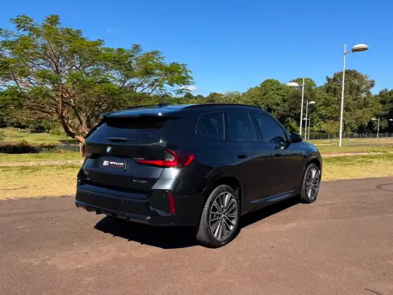 BMW-X1-2025