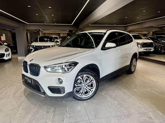 BMW X1 2.0 16V TURBO ACTIVEFLEX SDRIVE20I 4P AUTOMÁTICO