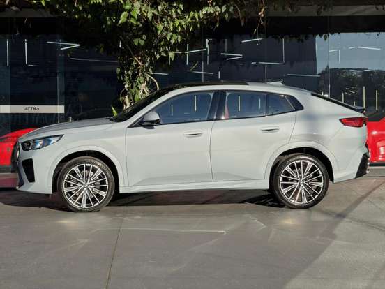BMW-X2-2.0 TURBO GASOLINA XDRIVE20I M SPORT STEPTRONIC BMW-X2-2025