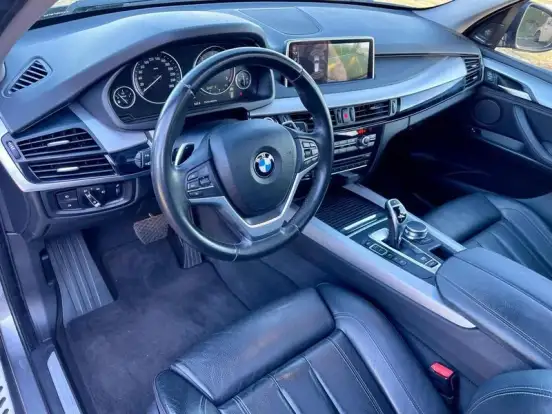 BMW-X5-2017