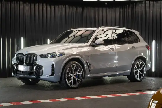 BMW X5 3.0 I6 TURBO HÍBRIDO XDRIVE50E M SPORT AUTOMÁTICO BMW X5 3.0 I6 TURBO HÍBRIDO XDRIVE50E M SPORT AUTOMÁTICO