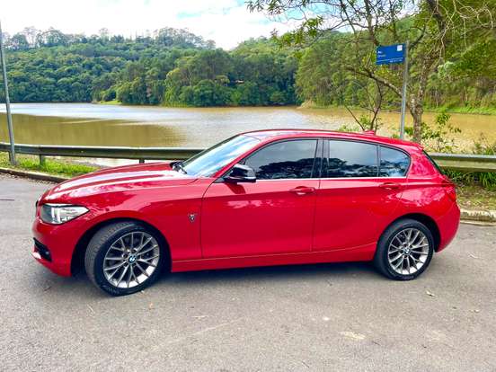 BMW-120i-2016