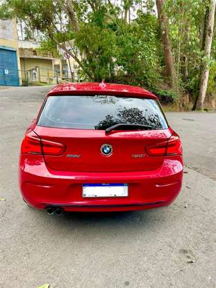 BMW-120i-2016