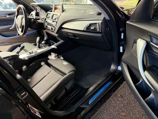 BMW-120i-2.0 16V SPORT ACTIVEFLEX 4P AUTOMÁTICO BMW-120i-2015