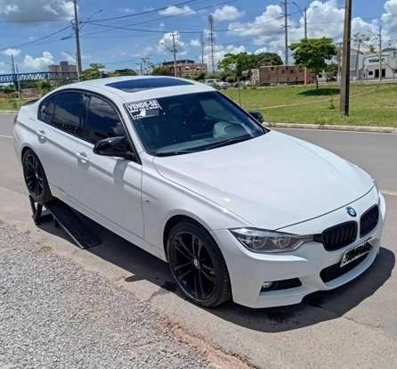 BMW-328i-2017