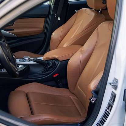 BMW-328i-2017