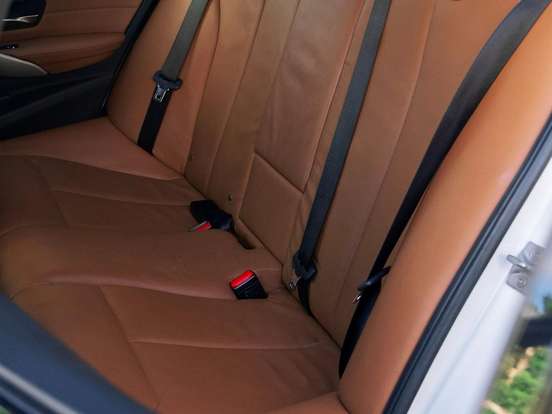 BMW-328i-2.0 M SPORT 16V ACTIVEFLEX 4P AUTOMÁTICO BMW-328i-2017