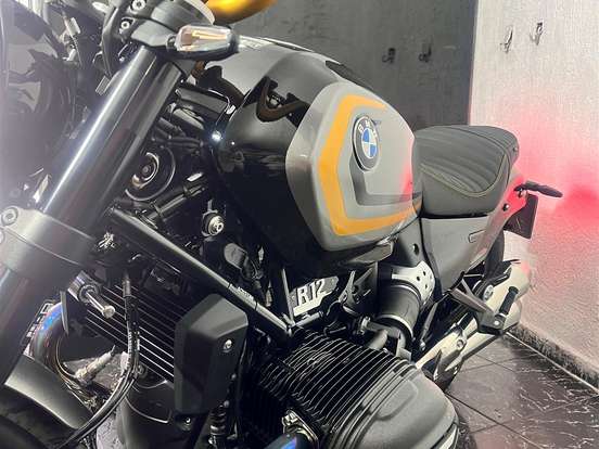 BMW-R 12 CRUISER BMW-R 12 CRUISER-2025