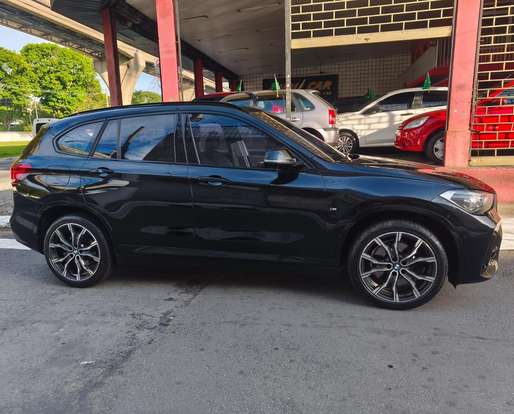 BMW-X1-2020