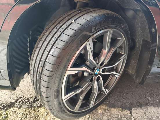 BMW-X1-2.0 16V TURBO ACTIVEFLEX SDRIVE20I M SPORT 25 ANOS 4P AUTOMÁTICO BMW-X1-2020