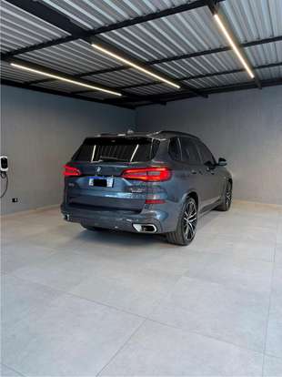 BMW-X5-2019