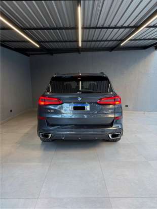 BMW-X5-2019