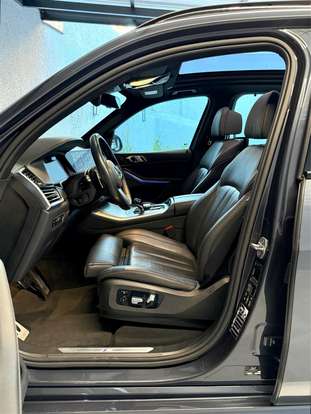 BMW-X5-2019