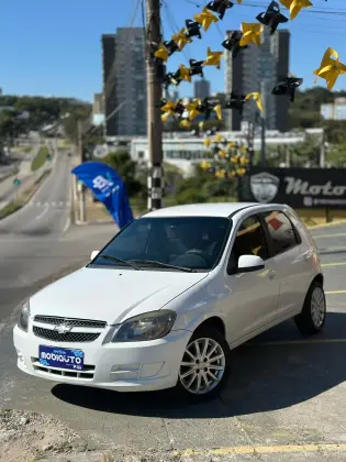 CHEVROLET CELTA 1.0 MPFI ADVANTAGE 8V FLEX 4P MANUAL CHEVROLET CELTA 1.0 MPFI ADVANTAGE 8V FLEX 4P MANUAL