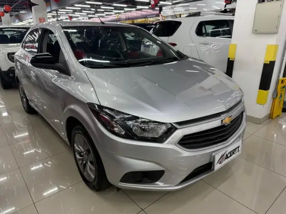CHEVROLET ONIX 1.4 MPFI ADVANTAGE 8V FLEX 4P AUTOMÁTICO