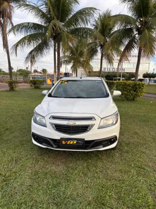 CHEVROLET ONIX 1.4 MPFI EFFECT 8V FLEX 4P MANUAL CHEVROLET ONIX 1.4 MPFI EFFECT 8V FLEX 4P MANUAL