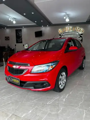 CHEVROLET ONIX 1.4 MPFI LT 8V FLEX 4P MANUAL CHEVROLET ONIX 1.4 MPFI LT 8V FLEX 4P MANUAL