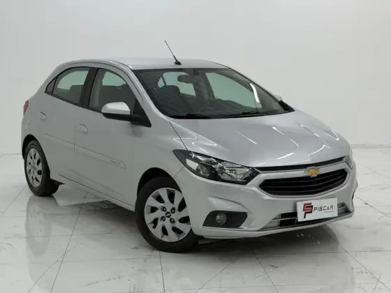 CHEVROLET ONIX 1.4 MPFI LT 8V FLEX 4P MANUAL CHEVROLET ONIX 1.4 MPFI LT 8V FLEX 4P MANUAL