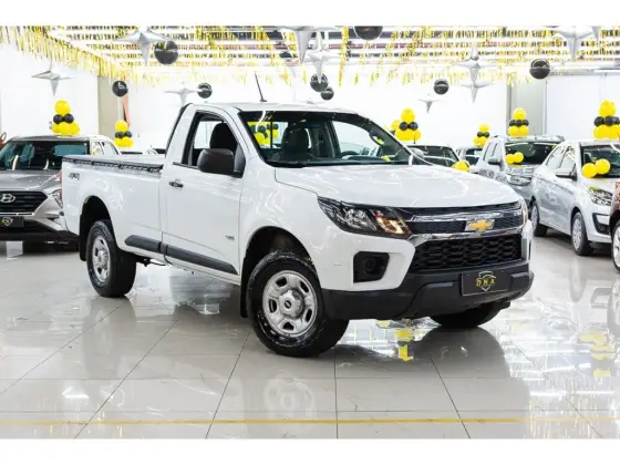 CHEVROLET S10 2.8 16V TURBO DIESEL LS CS 4X4 MANUAL CHEVROLET S10 2.8 16V TURBO DIESEL LS CS 4X4 MANUAL
