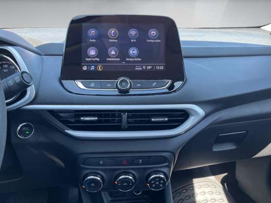 CHEVROLET-TRACKER-2023