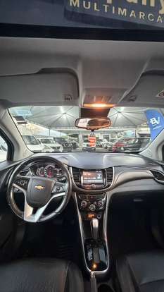CHEVROLET-TRACKER-2017