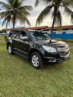 CHEVROLET-TRAILBLAZER-2014