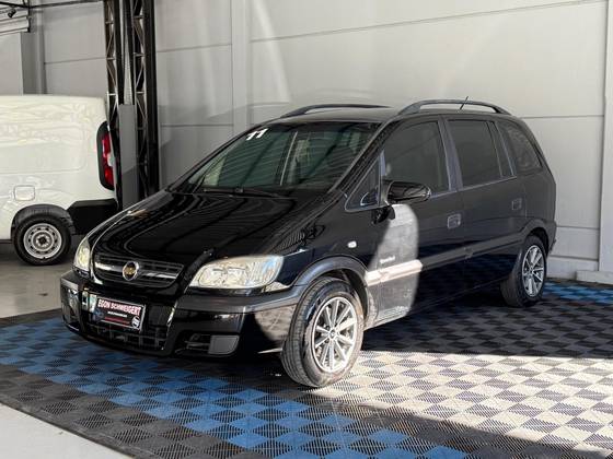 CHEVROLET ZAFIRA 2.0 MPFI COMFORT 8V FLEX 4P AUTOMATICO