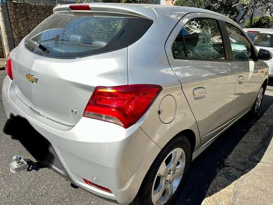 CHEVROLET-ONIX-1.4 MPFI LT 8V FLEX 4P AUTOMÁTICO CHEVROLET-ONIX-2018