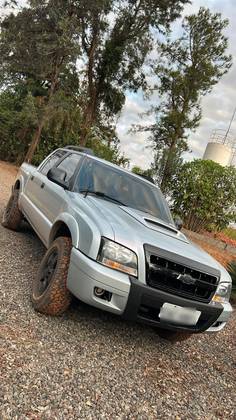 CHEVROLET S10 2.8 EXECUTIVE 4X4 CD 12V TURBO ELECTRONIC INTERCOOLER DIESEL 4P MANUAL