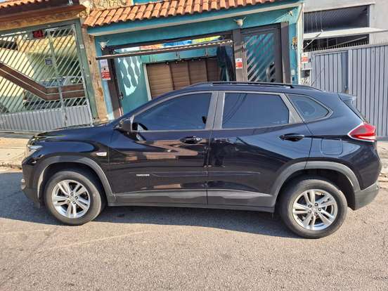 CHEVROLET-TRACKER-2020