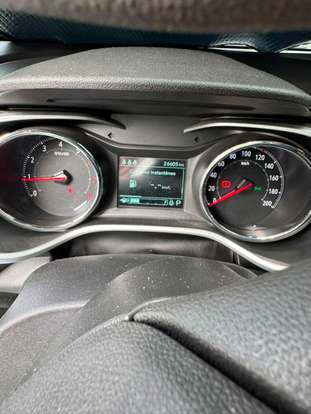 CHEVROLET-TRACKER-2022