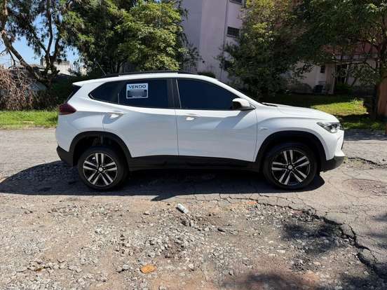 CHEVROLET-TRACKER-2024
