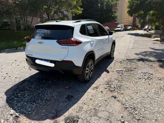CHEVROLET-TRACKER-2024