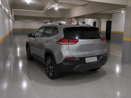 CHEVROLET-TRACKER-2025