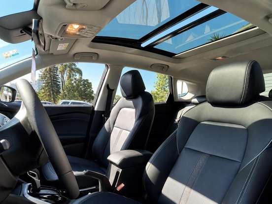 CHEVROLET-TRACKER-2025