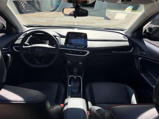 CHEVROLET-TRACKER-2024