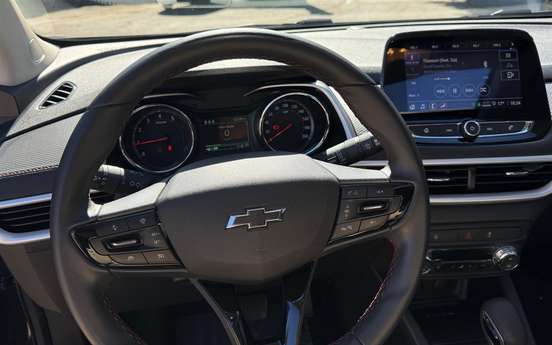 CHEVROLET-TRACKER-2024