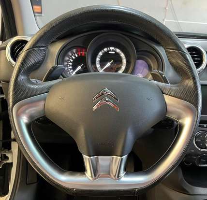 CITROËN-C3-1.6 EXCLUSIVE 16V FLEX 4P AUTOMÁTICO CITROËN-C3-2016