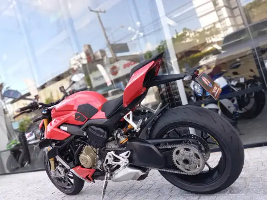 DUCATI-STREETFIGHTER V4 S DUCATI-STREETFIGHTER V4 S-2022